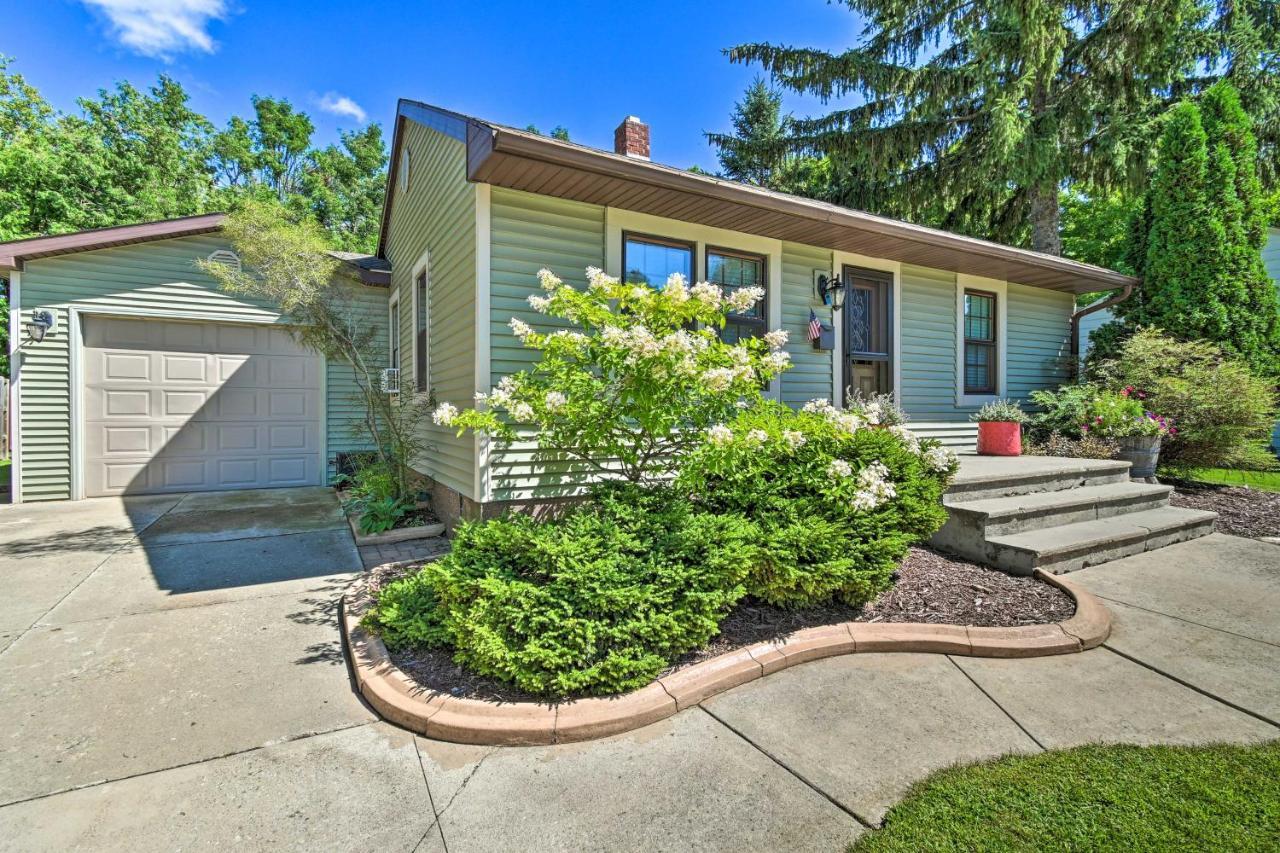 Modern Home With Backyard, 1 Mi To Dtwn Sturgeon Bay Exterior foto